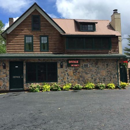 Pine Knoll Hotel Lakeside Lodge&Cabin Old Forge Esterno foto