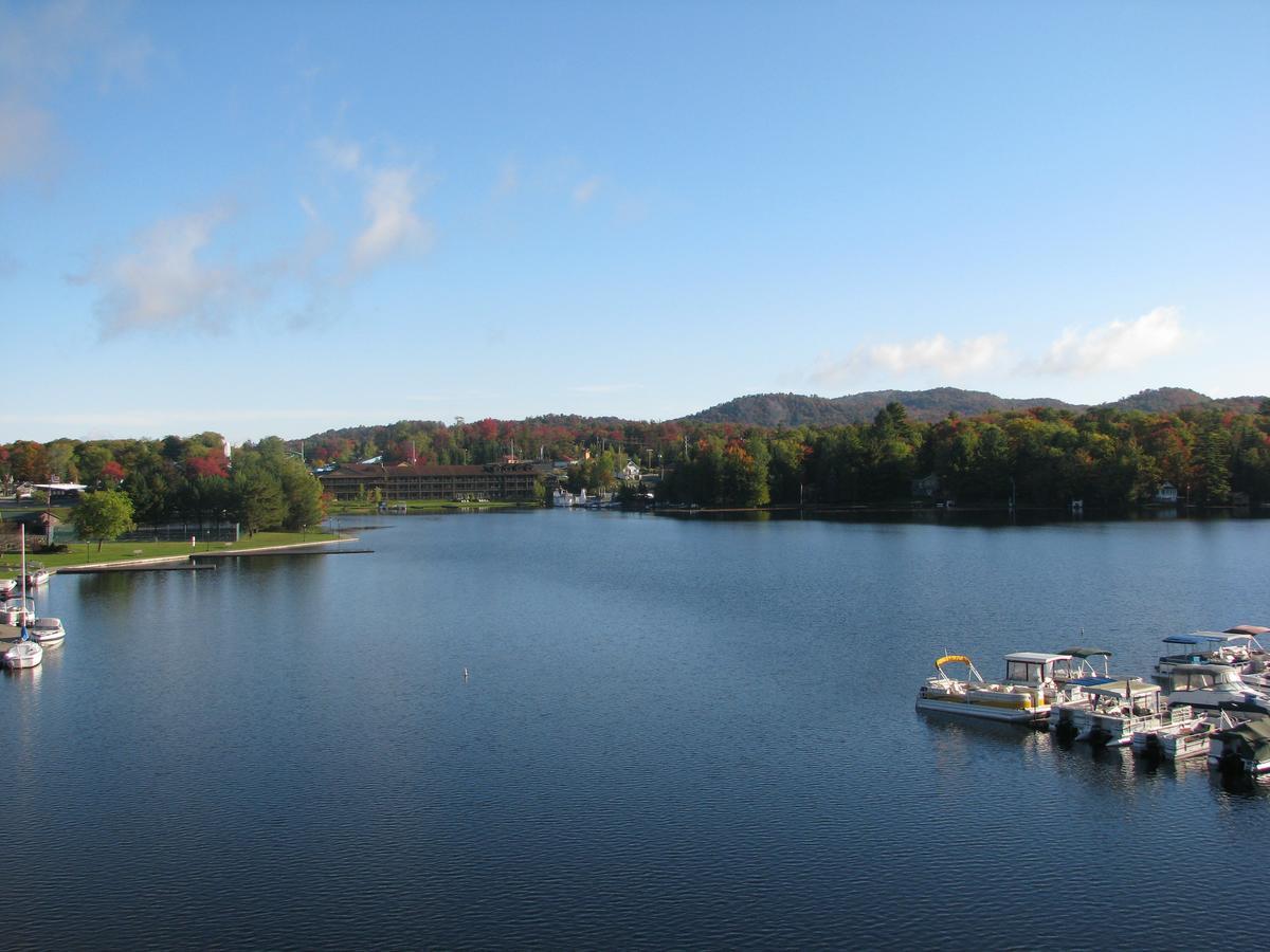 Pine Knoll Hotel Lakeside Lodge&Cabin Old Forge Esterno foto