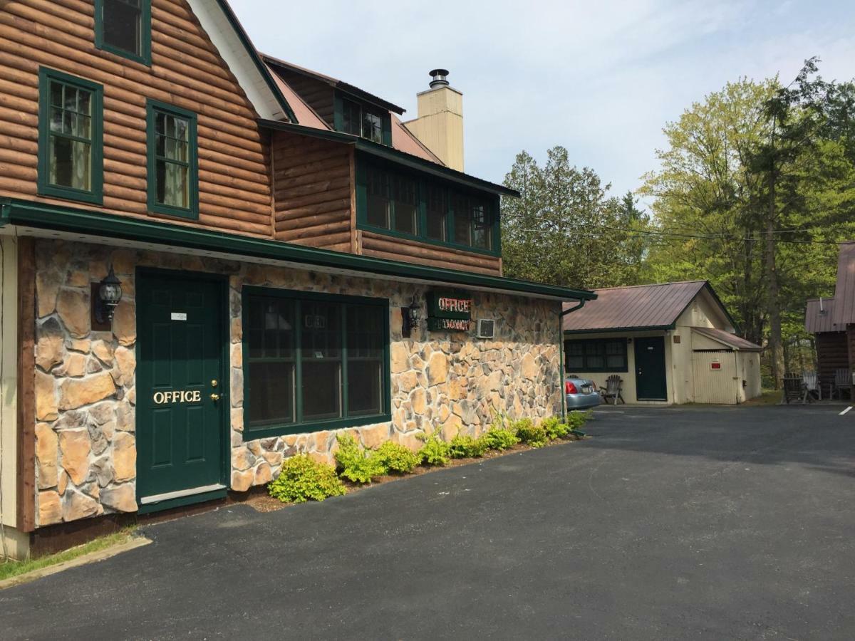 Pine Knoll Hotel Lakeside Lodge&Cabin Old Forge Esterno foto