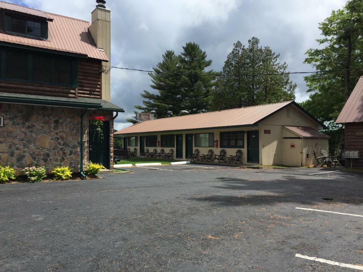 Pine Knoll Hotel Lakeside Lodge&Cabin Old Forge Esterno foto