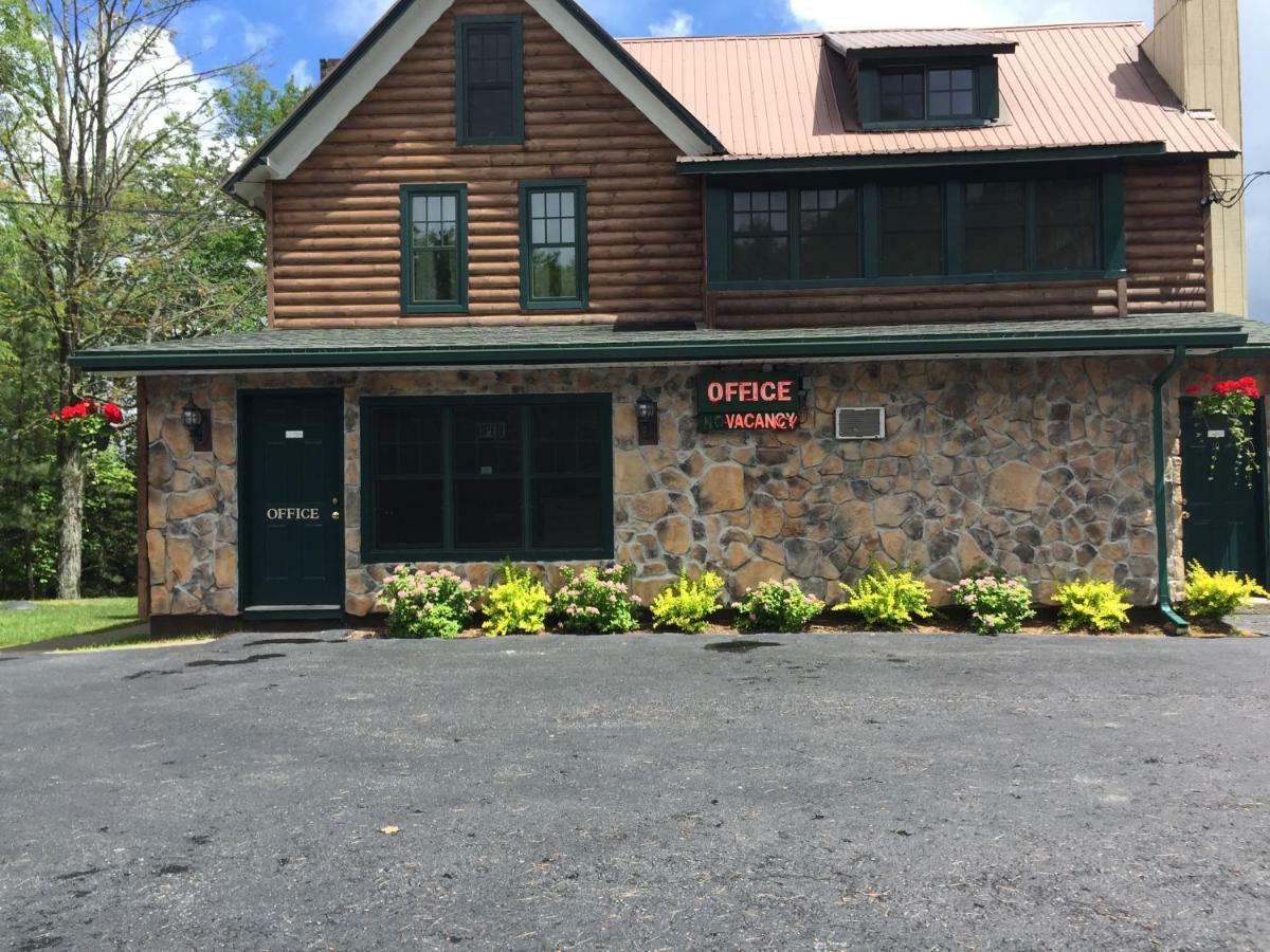 Pine Knoll Hotel Lakeside Lodge&Cabin Old Forge Esterno foto